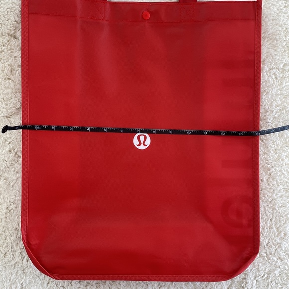 ❤️ Large New Red and White lululemon Bag NWOT - Picture 5 of 5